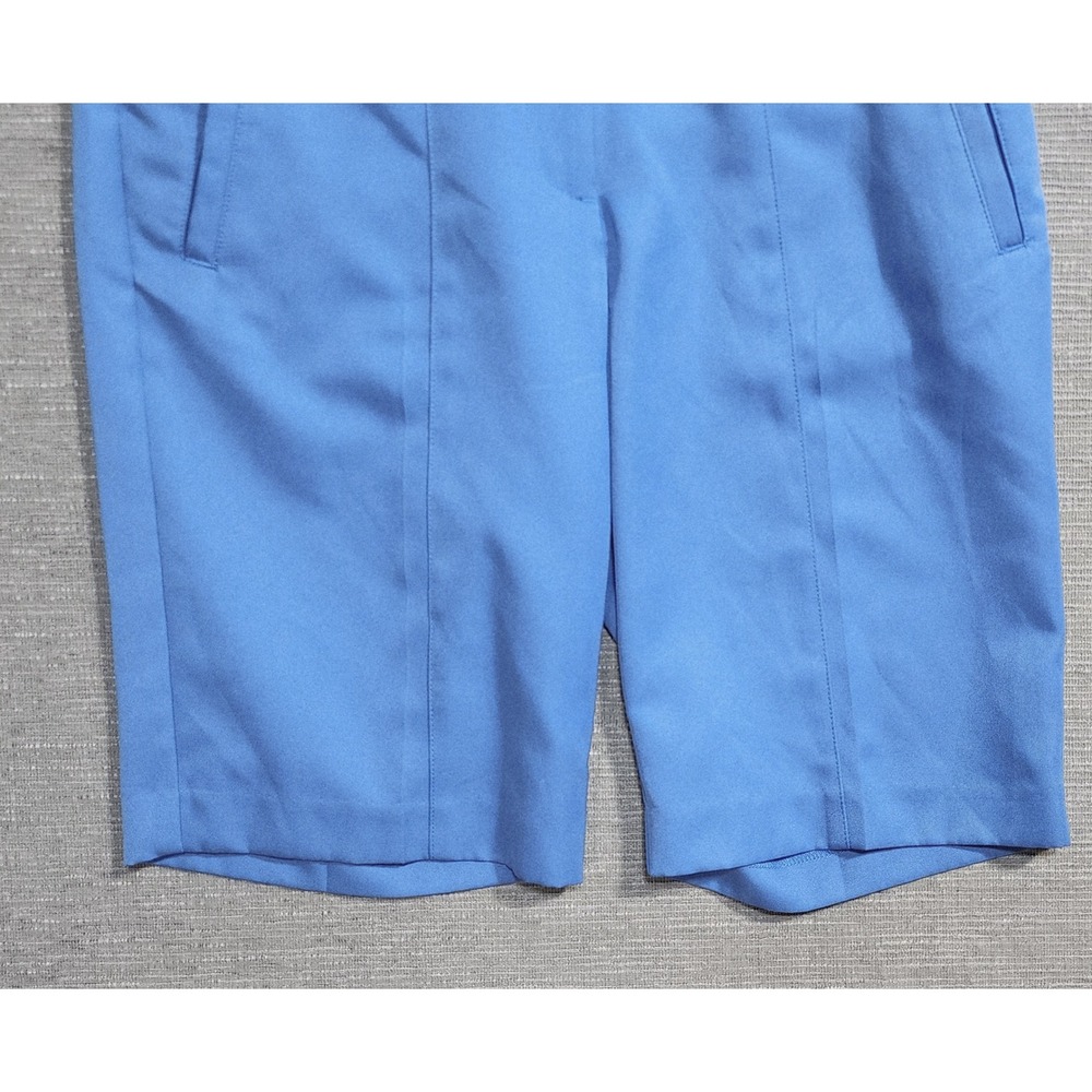 IZOD Golf Womens Blue Performance Chino Shorts Size 8 Mesh Lined Activewear - Picture 3 of 12